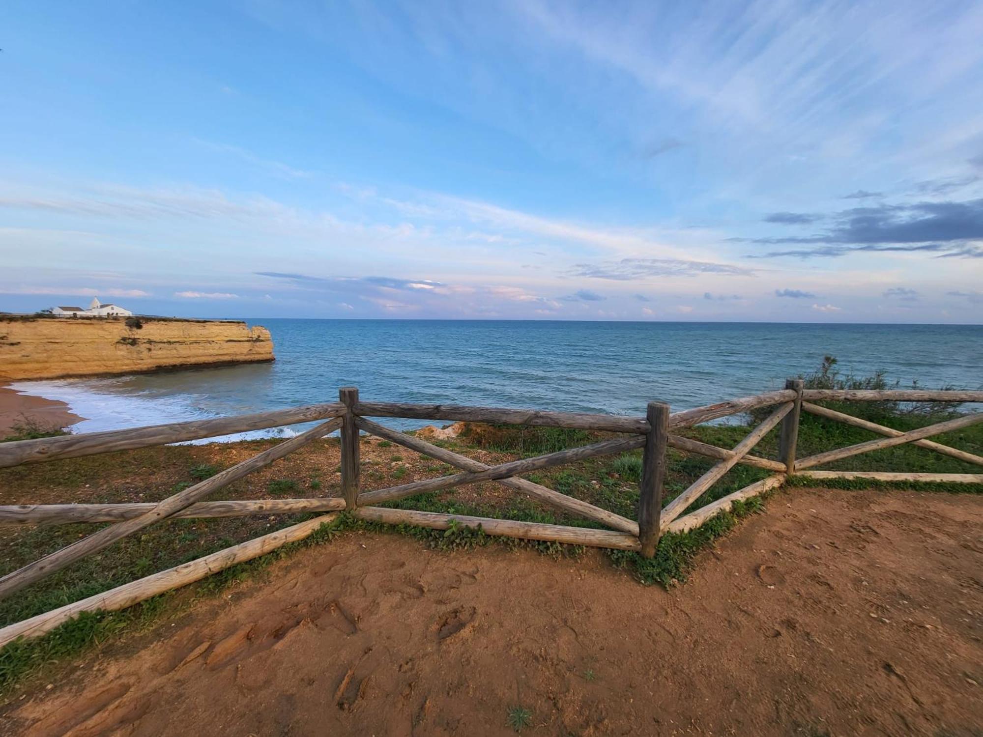 Peace Of Heaven In Algarve - Jacuzzi - By Bedzy Διαμέρισμα Armação de Pêra Εξωτερικό φωτογραφία
